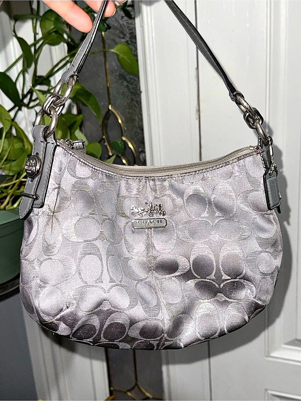 Coach Signature Demi Pouch vintage Gray & Silver Shoulder Bag